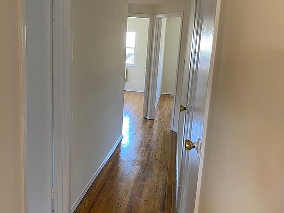 5th image of 210-09 41st Ave #3