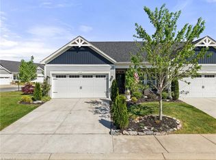 1402 Hunting Hawk Ln, Kernersville, NC 27284