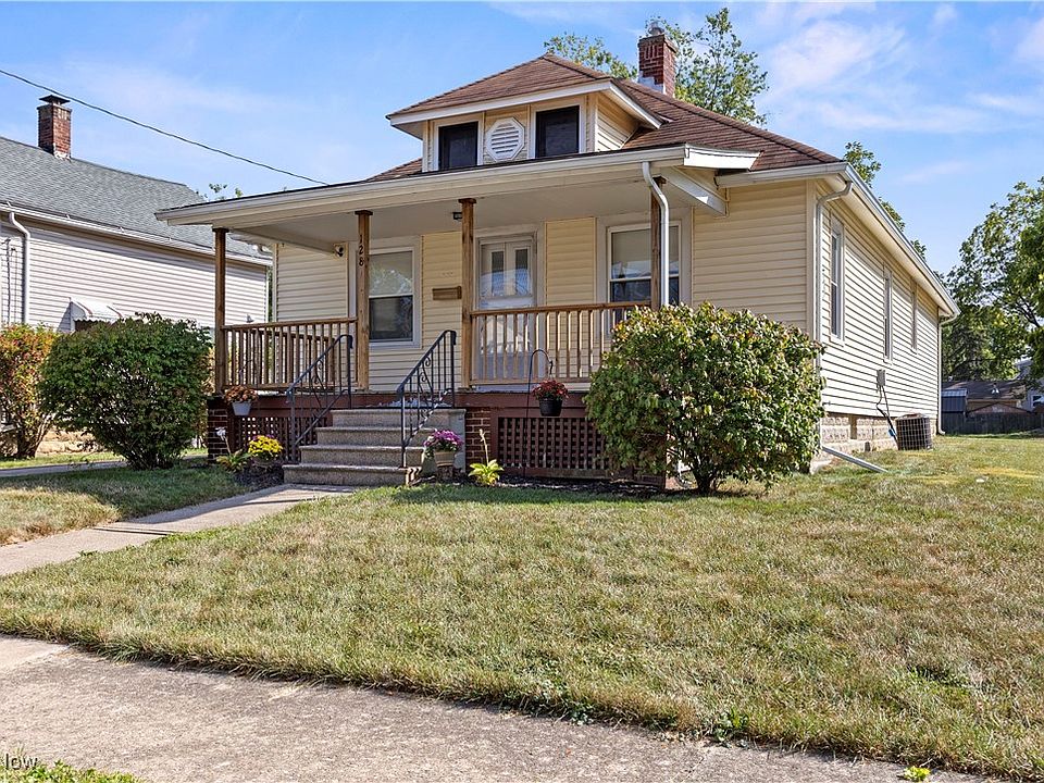 1st image of 128 Oak St