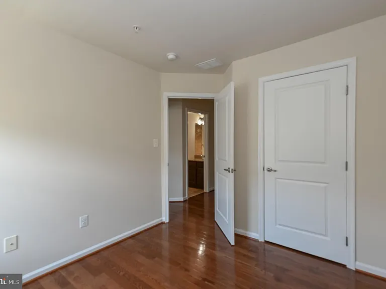 3707 Hansberry Ct NE — Photo 15