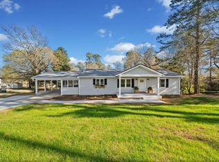 3784 Robinson Rd NE, Marietta, GA 30068