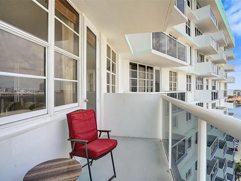 3725 S Ocean Dr #1419 — Photo 16