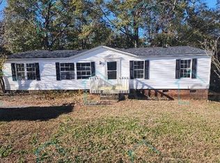 27 River Meadows Ct, Greenville, SC 29605