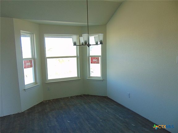 5th image of 3103 Salt Fork Dr