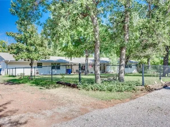 5301 Royal Dr, Oklahoma City, OK 73150