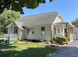 505 S Grove St, Waupun, WI 53963