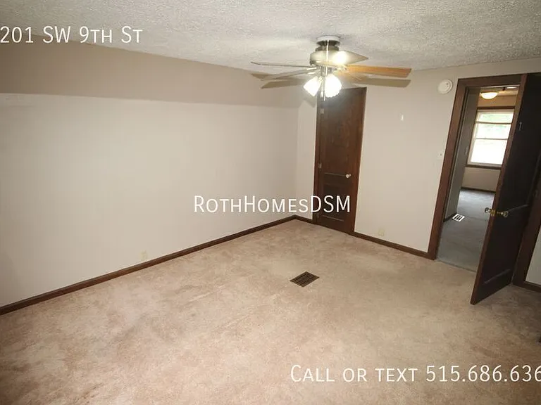 4201 SW 9th St — Photo 17
