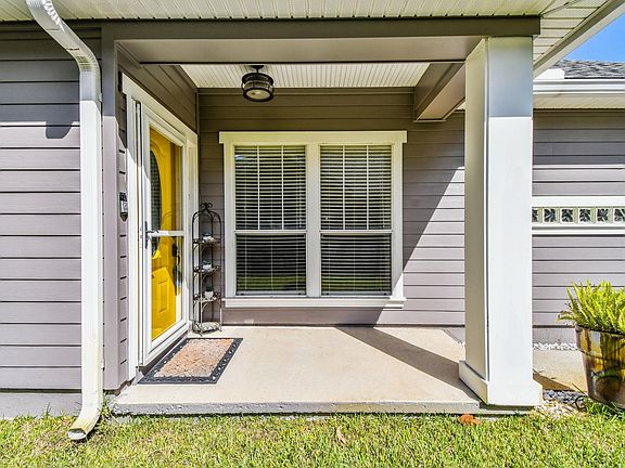 5th image of 145 N Churchill Dr