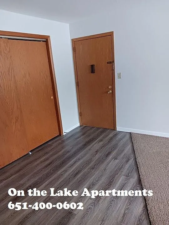 2 bed, $1,050 — Photo 3