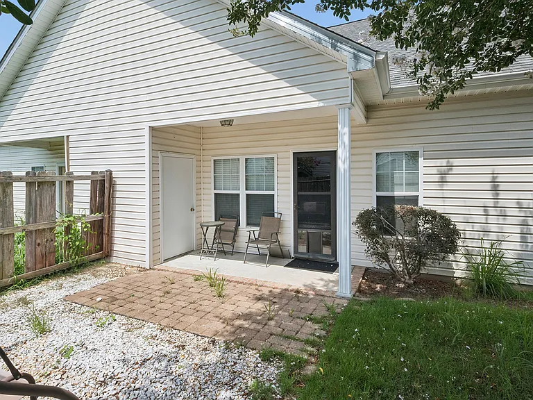 2517 Brookville Dr #A — Photo 38