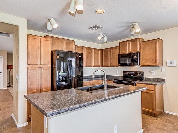 5th image of 10361 N 115th Dr