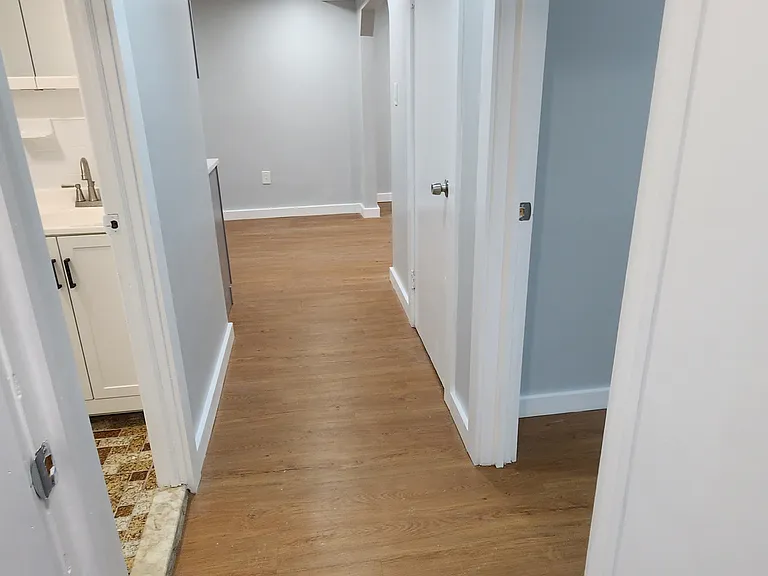 295 Travis Ave — Photo 4