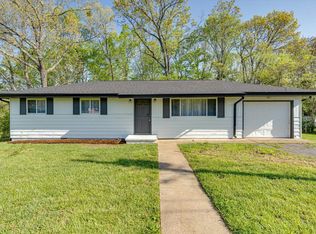 32 Kent Dr, Rossville, GA 30741