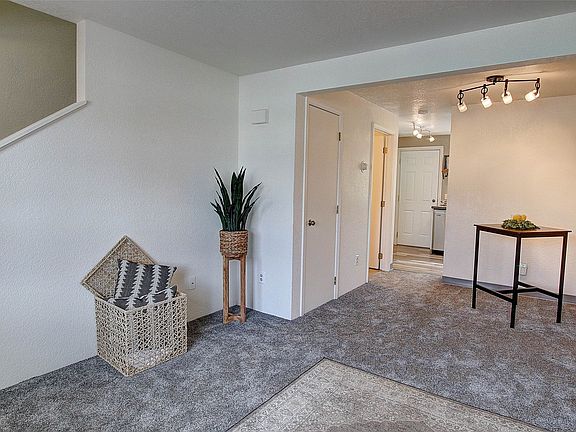 5th image of 5530 Creekstone Dr APT 2