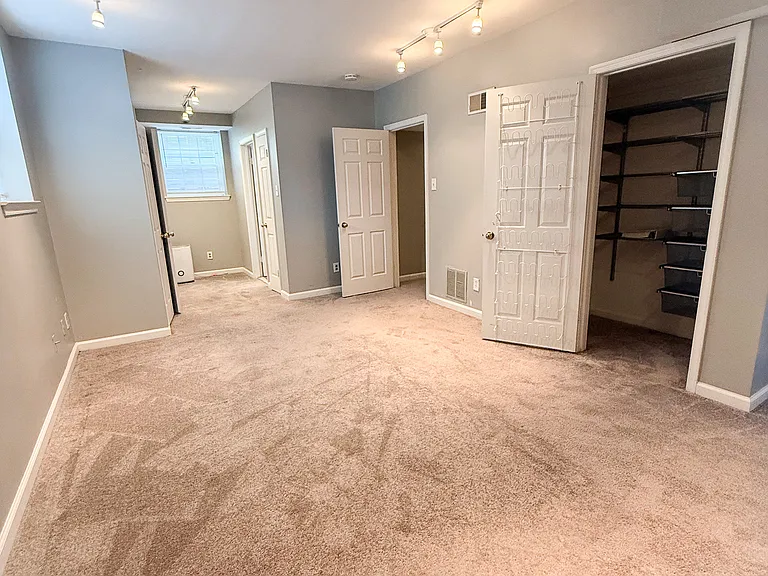 3650 39th St NW #A517 — Photo 14