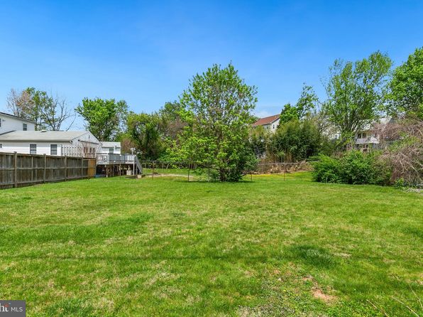 302 Highland Ave, Rockville, MD 20850