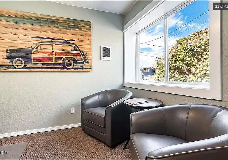3276 SW Anchor Ave — Photo 5