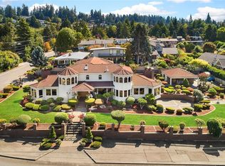 17017 Talbot Rd, Edmonds, WA 98026