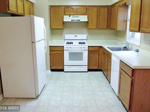 5th image of 10605 Brice Ct
