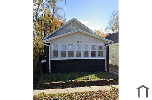 367 Brook St Photo 1
