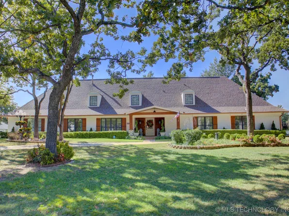 6798 S Timberlane Rd E, Tulsa, OK 74136