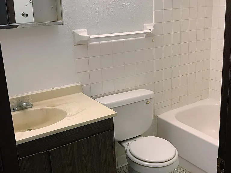 415 S Wasson Ln #G4 — Photo 7