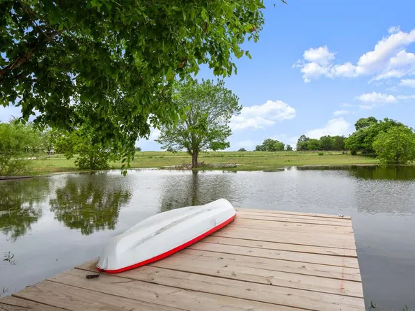 120 Micki Ter, Mc Dade, TX 78650