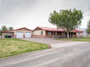 60042 Wright Rd, La Grande, OR 97850