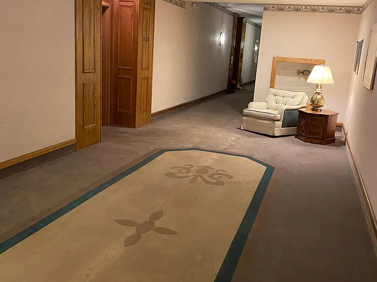 Hallways to your Apartment