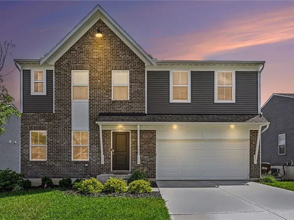1582 Arden Bnd, Fairborn, OH 45324