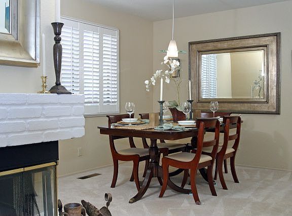 Dining Room W/fireplace