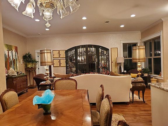 2nd image of 748 Upper Heron Way