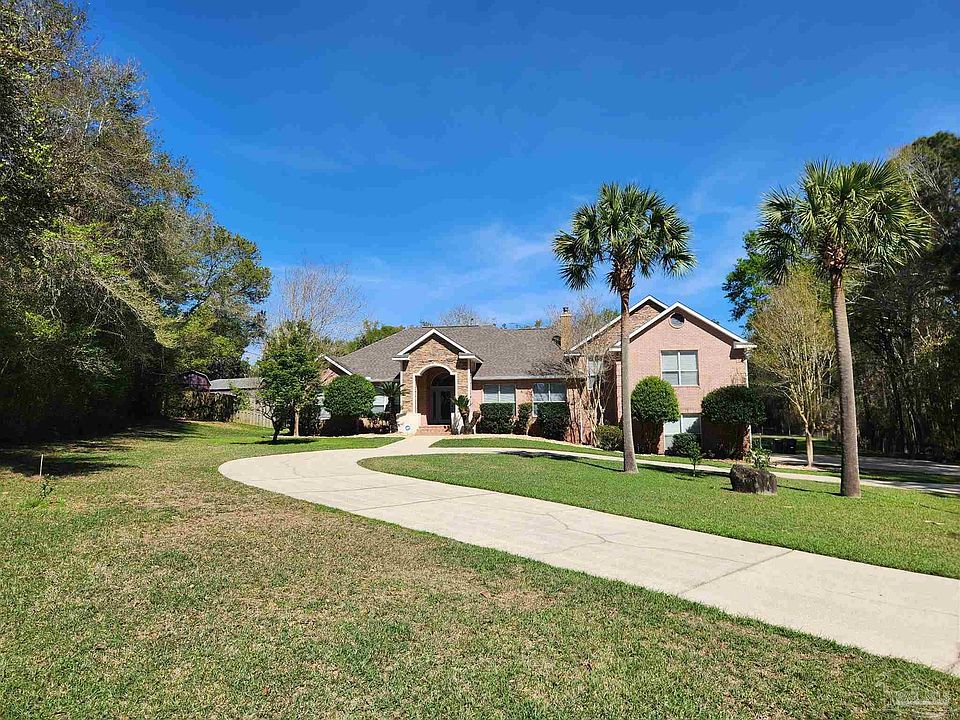 1st image of 2525 Pleasant Valley Dr