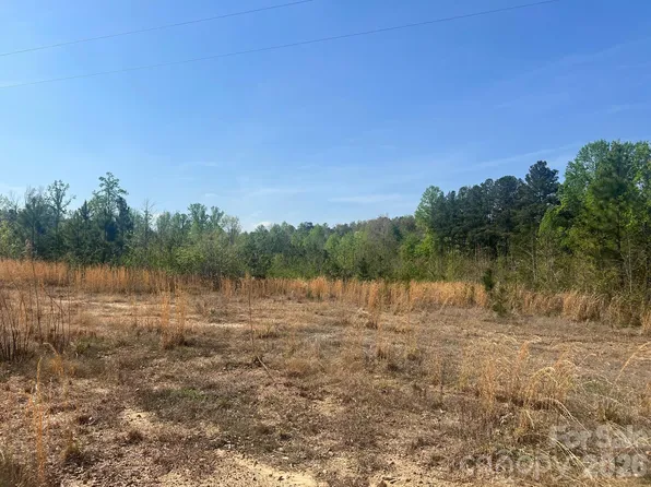 6374 Peniel Rd, Tryon, NC 28782