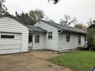 812 Washington Ave, Dixon, IL 61021