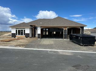 7128 W 33rd Pl, Kennewick, WA 99338