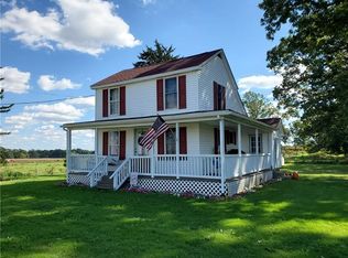 630 Columbiana Rd, Bessemer, PA 16112