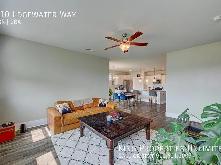 410 Edgewater Way — Photo 29