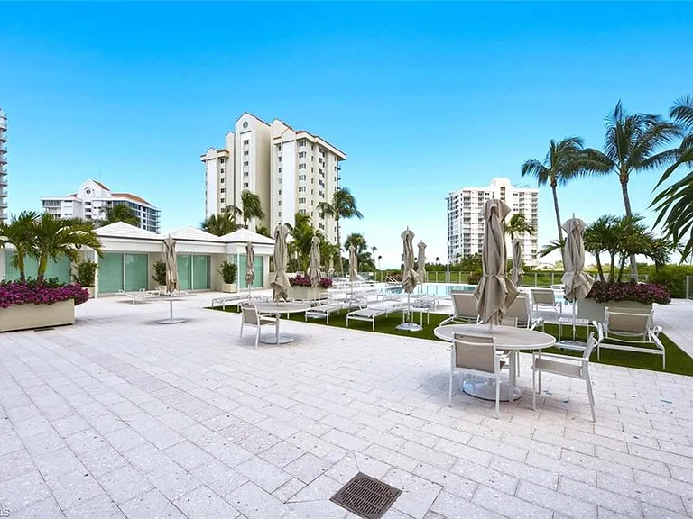 60 Seagate Dr #1606 — Photo 40