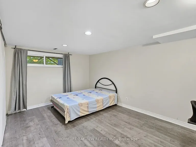 42 Tollerton Ave #BASEMENT — Photo 11