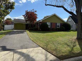 12711 Blossom Ln, Bowie, MD 20715