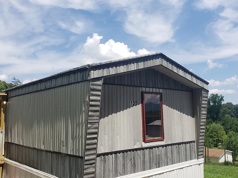 120 C Henry Barnes Dr — Photo 2