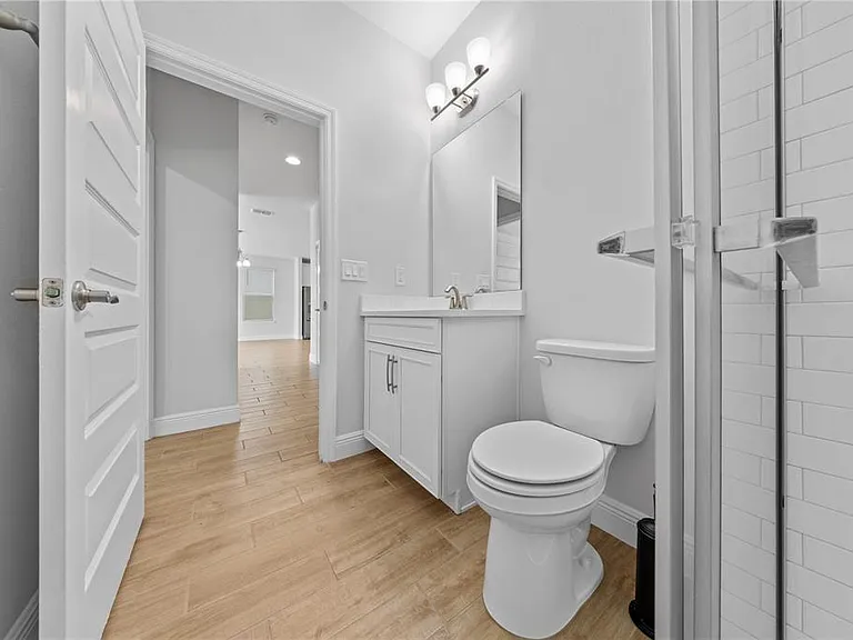 15537 Mango Isle St — Photo 52