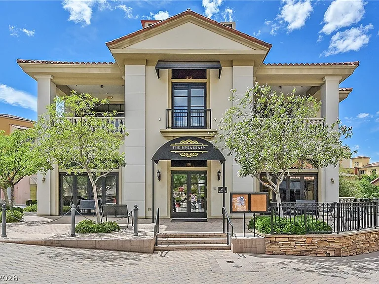 111 Ibiza Lake Dr — Photo 44