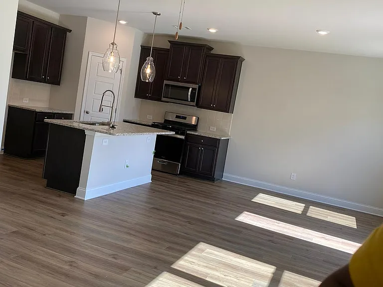 344 Overlook Ct — Photo 23