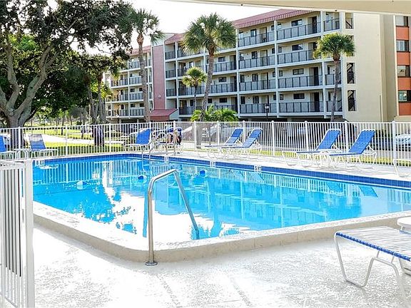 2nd image of 9433 Harbor Greens Way APT 506