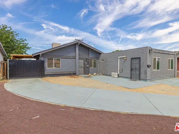 43033 39th St W, Lancaster, CA 93536