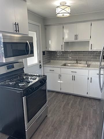 1st image of 56 Montfort Dr
