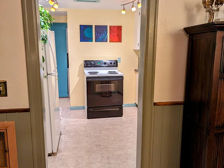 20 Ash St — Photo 20