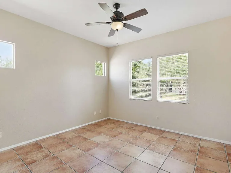 10476 E George Tolman Ln — Photo 6